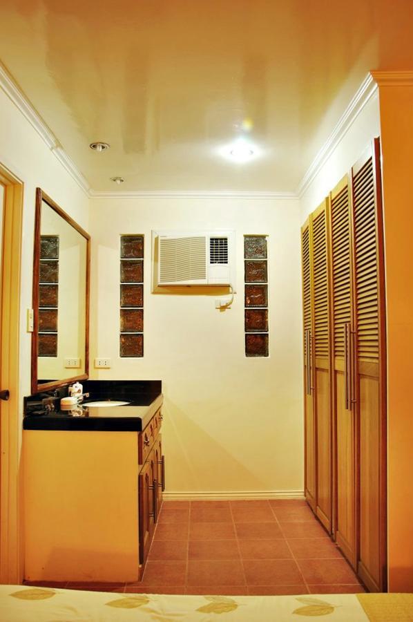 Happy Ripples Beach Resort Mabilao Ngoại thất bức ảnh