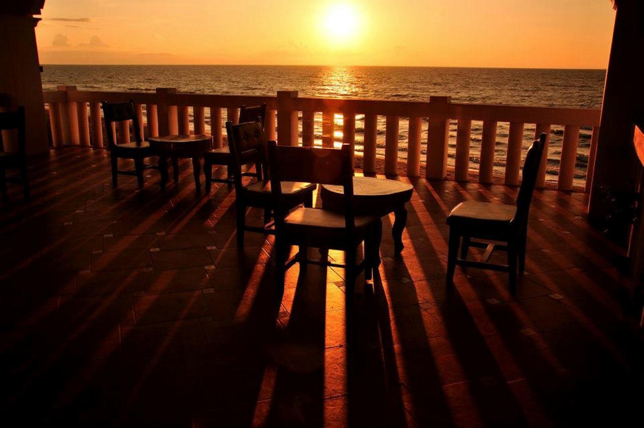 Happy Ripples Beach Resort Mabilao Ngoại thất bức ảnh